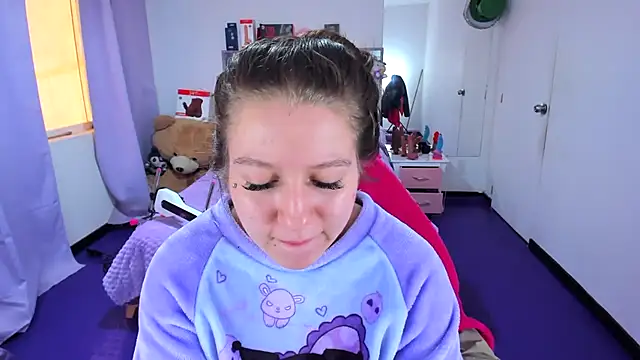 Chatroom XXX en direct de Luna_Analya