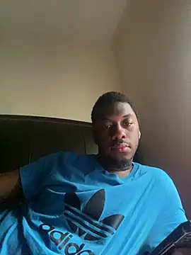 ThickDic28 Adlı Modelin Canlı XXX Sohbeti