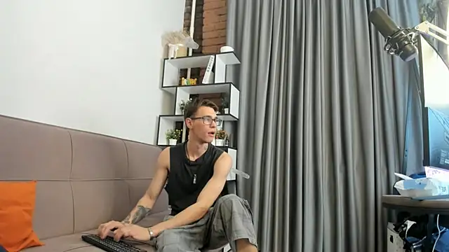 Shadow_blink webkamerás műsora