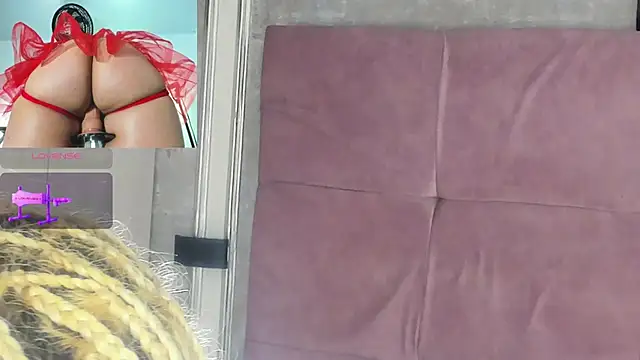 Živý XXX chat conny__curly