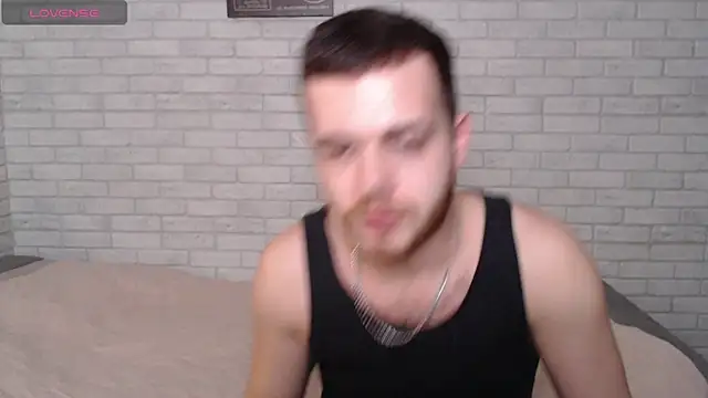 Alexxx_horny Show in webcam