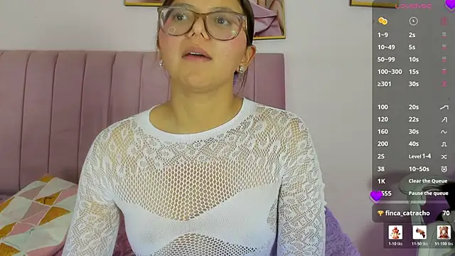 Zoow_bluussh Chat XXX in diretta