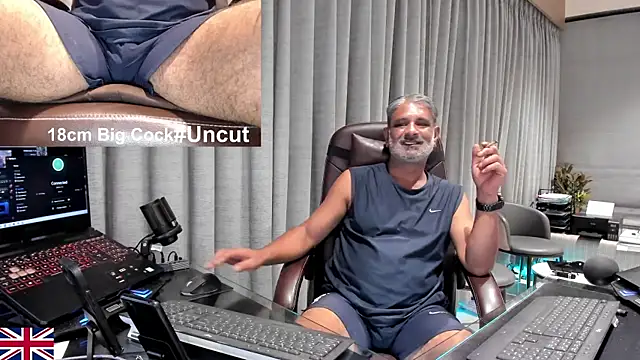 دردشة OnlineBossUK الجنسية المباشرة