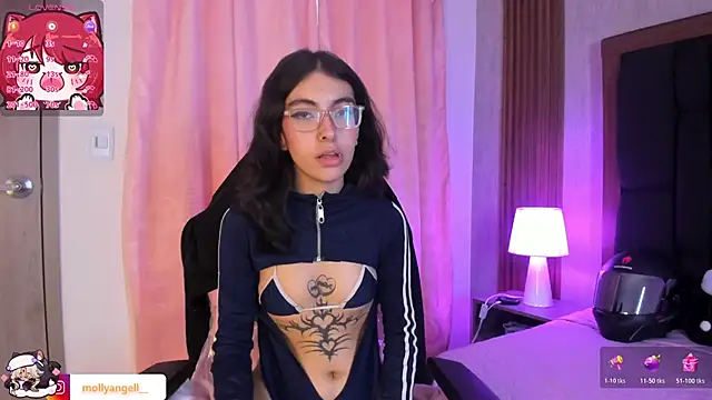 Molly_A 现场XXX聊天