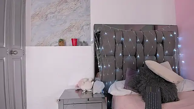 Kendall_Rous_ live XXX chat