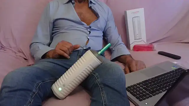 roccorooms' Live XXX Chat