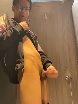 diegoand0911 – Naživo XXX chat