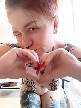 Chat XXX Live divine_eve