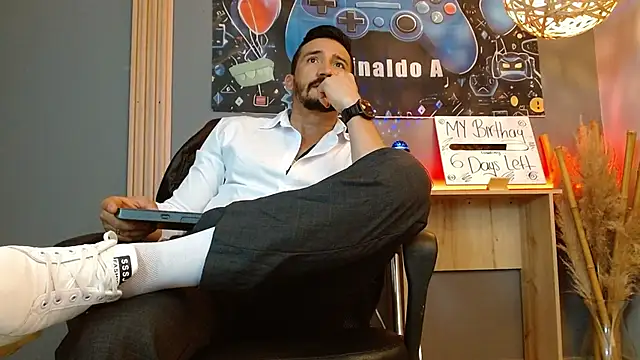 Reiko_85_ Webcam-Show