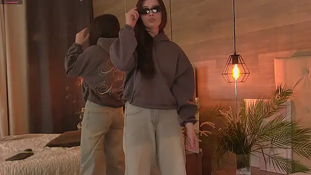 แชท XXX สดของ IdaMack