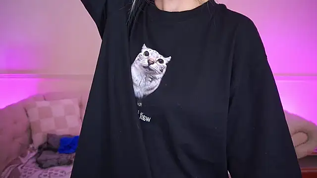 Czat XXX na żywo – LylaYeess