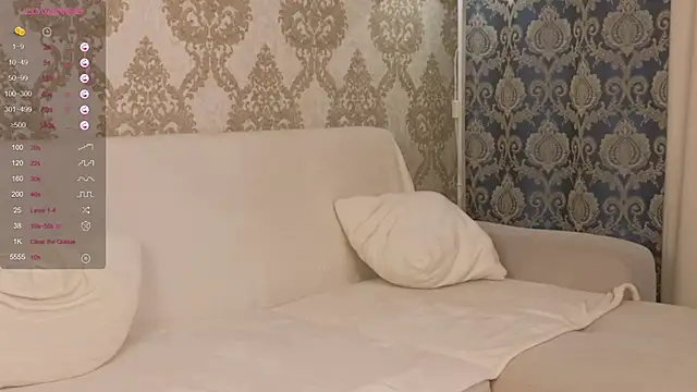 foxy_bloomm 现场XXX聊天