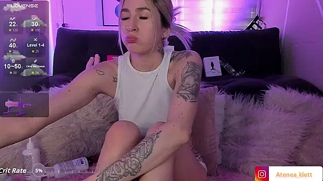 Atenea_Klett_ live XXX chat
