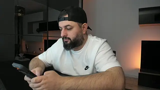 Chat XXX en directo de DravenPeak