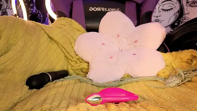 Gaia_Gatex's Live XXX Chat