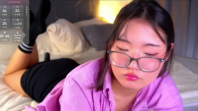 NelleMihalko's Live XXX Chat