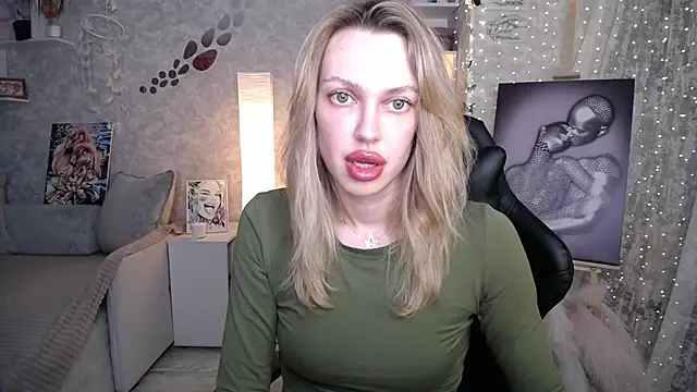 NickyAdamidi Live XXX-Chat