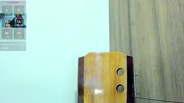 Chat XXX ao vivo de Bessie32