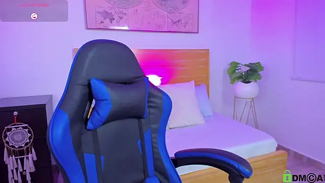 kitty_sweeety_'s Live XXX Chat