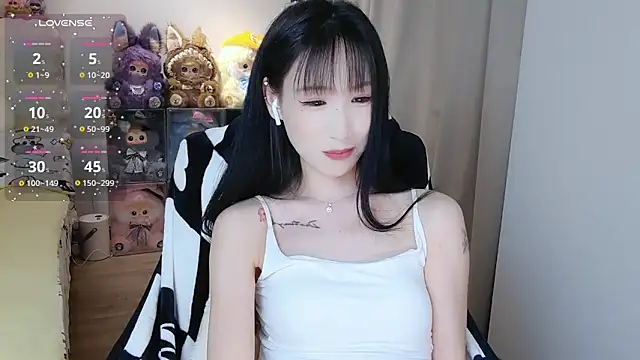 Živý XXX chat M-OTT_