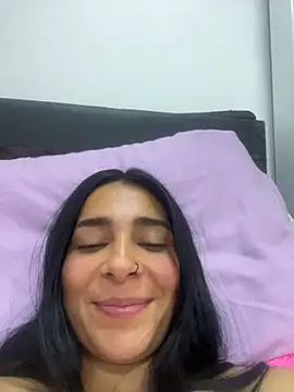 Pertunjukan Kamera Web Meganmilk1