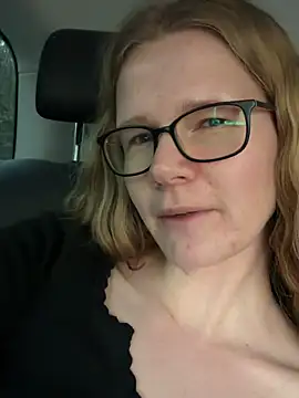 Bikergirl_97 Webcam-Show