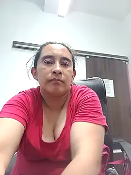 Chat XXX en directo de LeilaSmith_