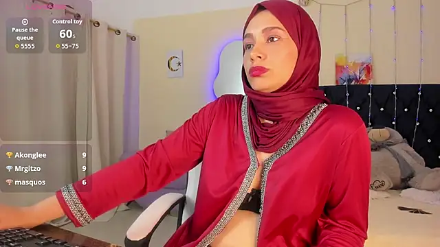 دردشة ShanaJamil الجنسية المباشرة