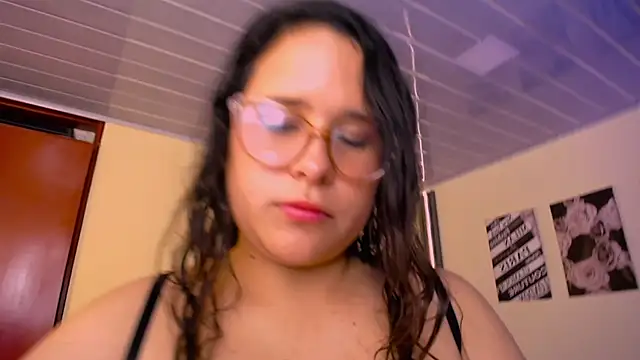 Chat XXX en directo de Antonella_sweet02