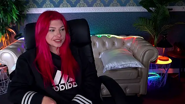 Show modela PinkyTrix na web-kameri