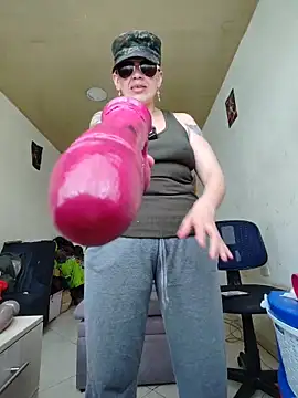 Chat XXX en directo de MARILYNMADELENAKOVANOVA