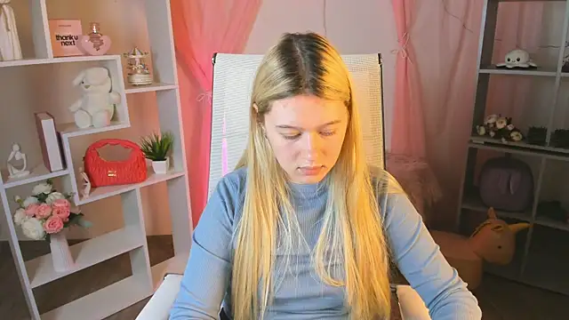 Онлайн чат XXX CelestineMauriac