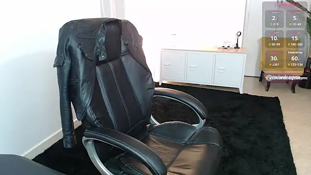 Chatroom XXX en direct de Crystal-dreamt