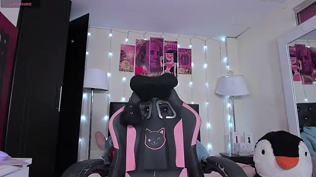 Pokazy przed kamerką – Alissemasiel