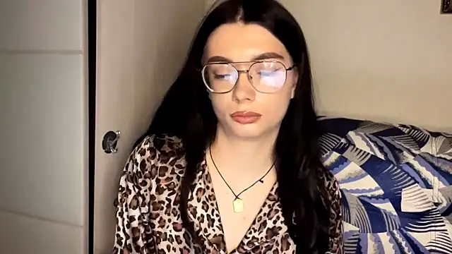 RenataBrought: вебкам-шоу