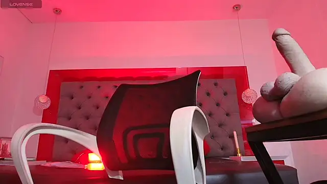 MirandaSould's Live XXX Chat