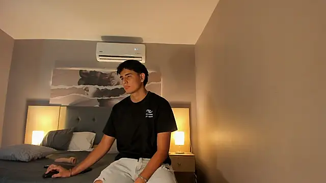 CleoandJames' Live XXX Chat