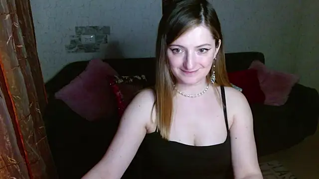 Arielsssplash 即時 XXX 聊天