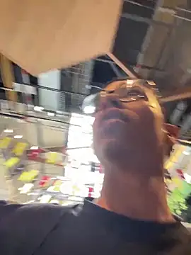 diegoand0911's Live XXX Chat