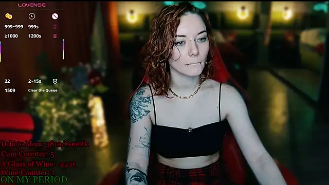 دردشة MaxPhoenixx الجنسية المباشرة