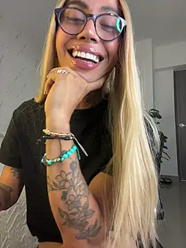 miss_tatiana_ – webcam-show