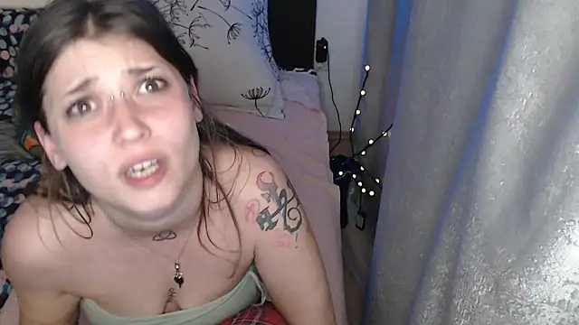 Živý XXX chat AlienforTwenty