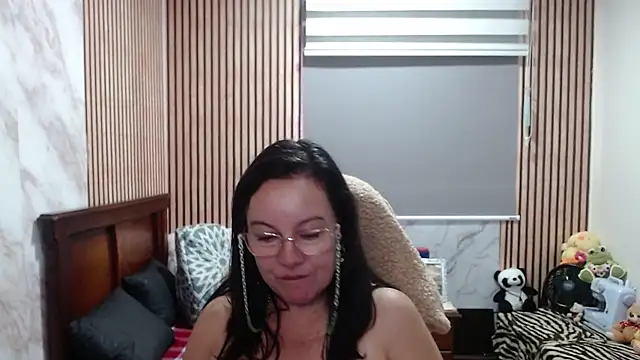 Živý XXX chat Sonialorens_