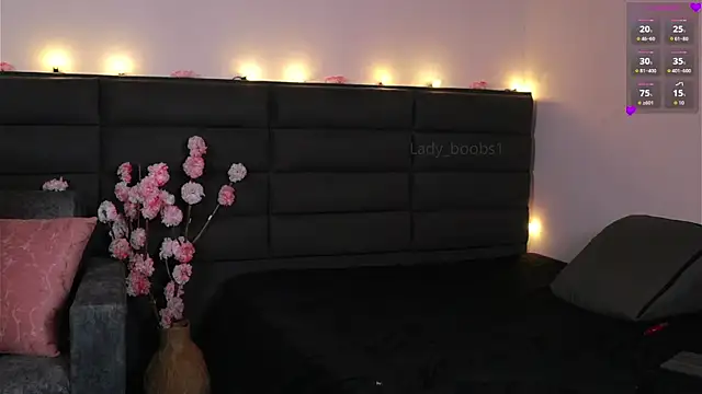 แชท XXX สดของ kathieandpovcock1