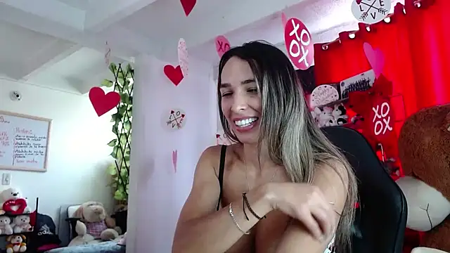 Niky_777 Live XXX-Chat