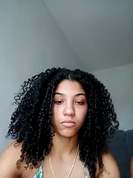 แชท XXX สดของ CurlyBitch