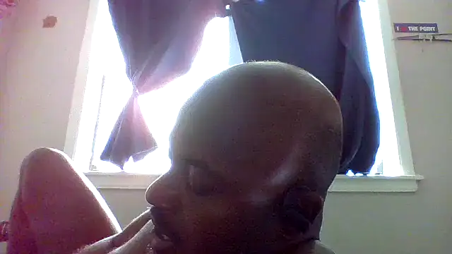 JezOne555: онлайн-секс-чат