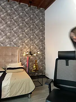 Abriil_cuteen Live XXX chat