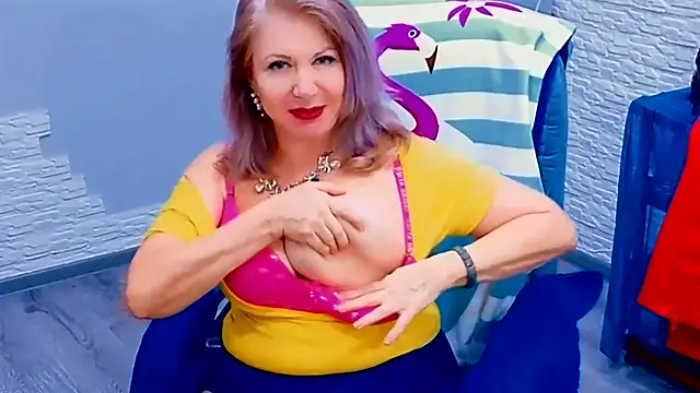 Hornystepmom29 – Live XXX-chat