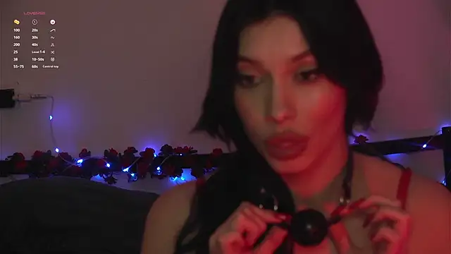 Chat XXX en directo de Olivia_Faye